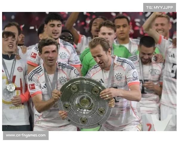 凯恩以14球领跑射手榜，对阵斯图加特上演远射+点射